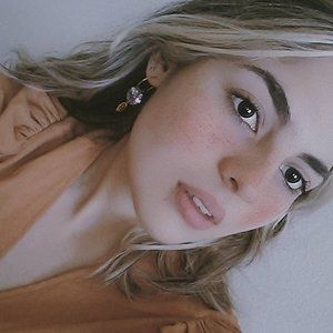 Meet your Posher, Solimar